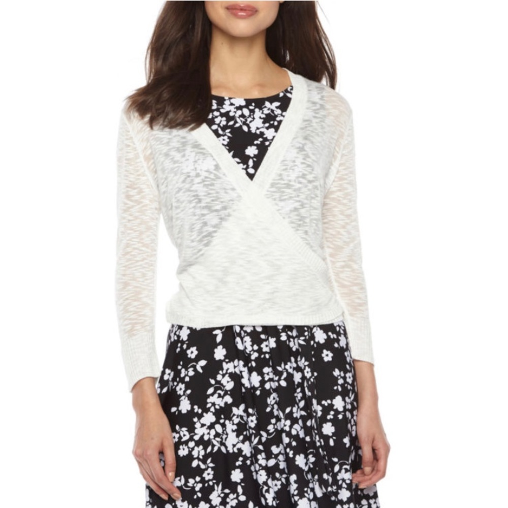 NWT Perceptions Open Neck 3/4” Sleeve Shrug